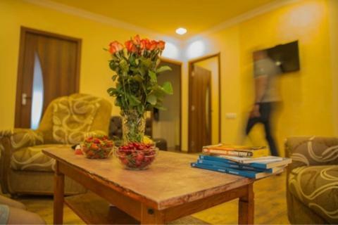 Your Hostel Yerevan Exterior photo